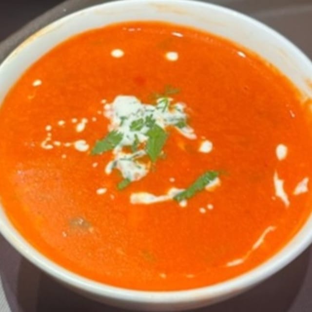 Creamy Tomato Soup (Only Veg).